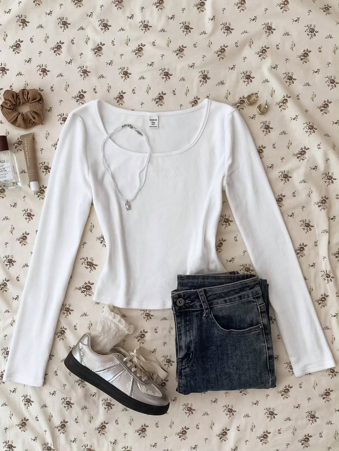 Scoop Neck Full Sleeves Top