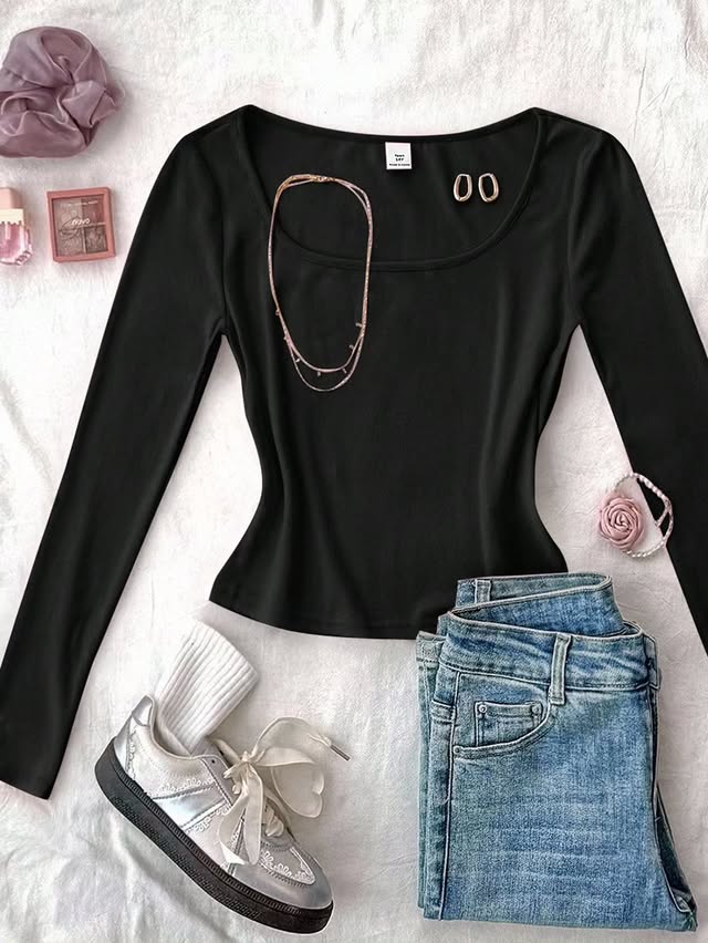 Scoop Neck Full Sleeves Top