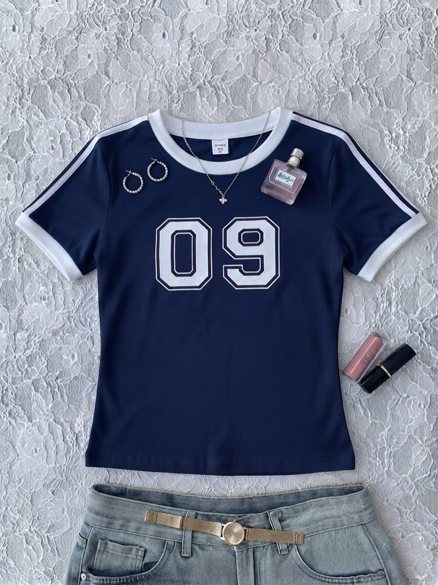 Crew Neck 3Tone Stripes Tee 09