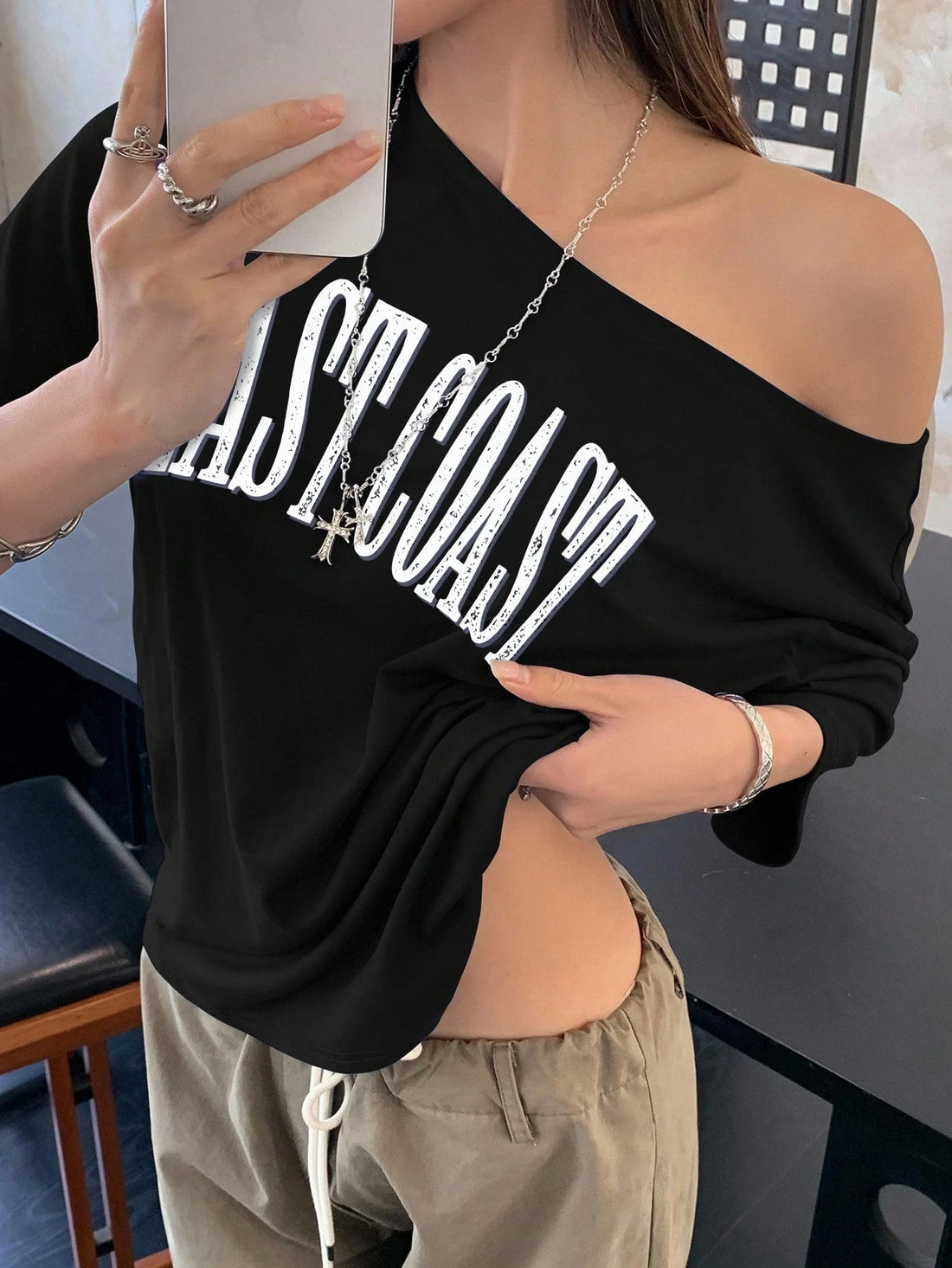 EastCoast Off shoulder Oversized Tee